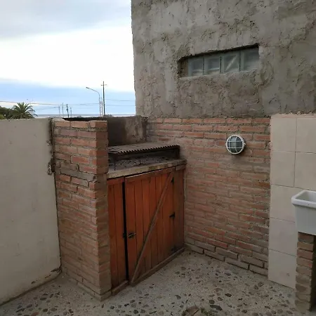 Duplex Castelli A Un Paso Del Mar Apartment Puerto Madryn Exterior photo